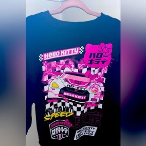 HELLO KITTY GRAPHIC RACER SWEATER